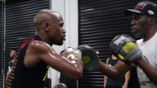 'Floyd Mayweather Jr. Training ★ TBE ★ || HD'