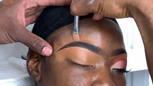 'HOW TO: QUICK AND EASY EYEBROW TUTORIAL | | Anastasia Beverly Dipbrow Pomade | Sculpture brow'
