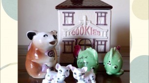 Decorating with Vintage Accessories - Home Decor Accents