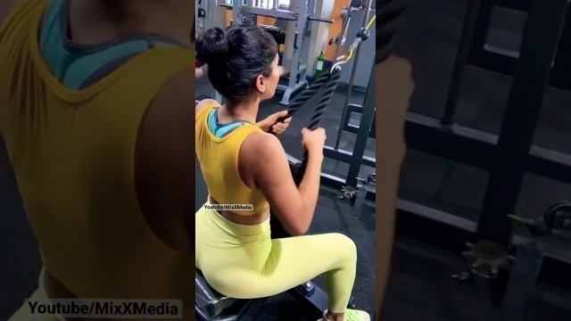 'Model Era Dubey Gym Workout | Models Workout #Shorts Videos | Mixxmedia'