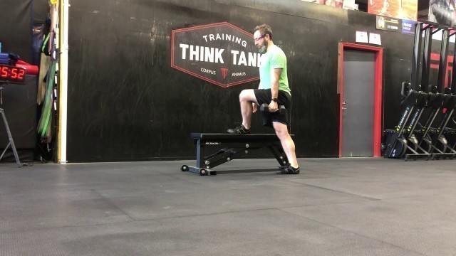 'Single dumbbell crossover step up'