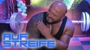 'Unfälle im Fitness Club! Wer will den Männer schaden? | Auf Streife | SAT.1'
