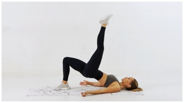 'Week 6 Day 4 // Intense TABATA + Booty Workout!!'