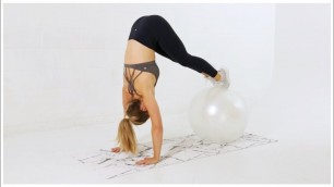 'Week 8 Day 4 //Brutal TABATA Workout + ABS and BOOTY'