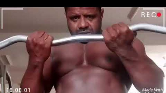 'Mr india LM KARIBASAPPA inter national body builder police fitness world'