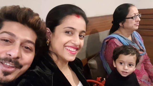 'Full family lunch | Vlog | Birthday celebration | Smart beauty channel |'