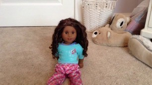 How to Take Care of Dolls With Curly Hair