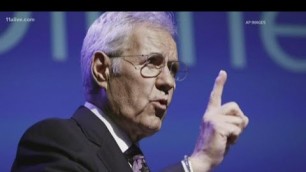 'Jeopardy!' host Alex Trebek shares 1-year cancer update