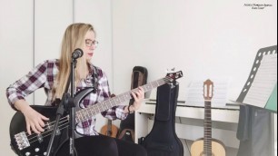 'Jessica Bass Cover & Vocal - Everybody Wants to Rule the World - Tears for Fears'