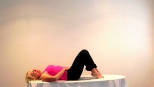 'Pilates exercise #4 Side to Side'