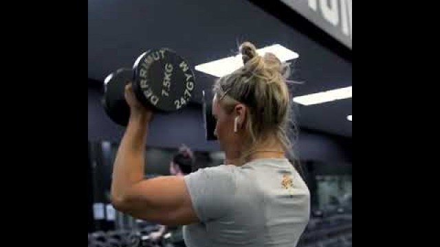 'Stephaine sanzo shoulder workout at Gym
