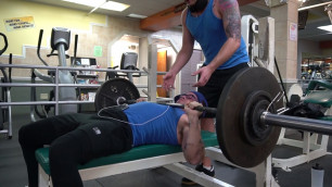 'Mature Muscle 32 reps body weight'