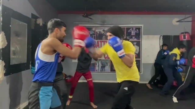 'besic school boxing#boxing #gym #cardio #fitness #proboxing #reel #boxer #viral #motivate #'