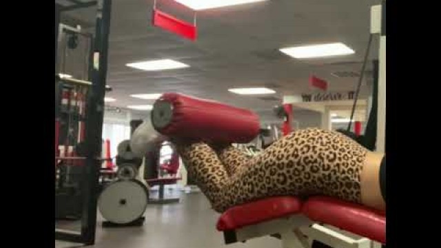 'Hump Day Training by fitness babe.'