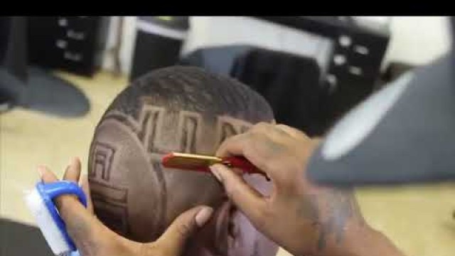 'NIPSEY HUSSLE - HUSSLE AND MOTIVATE ( FREESTYLE HAIRCUT)'
