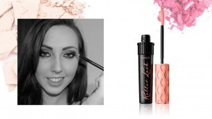 'Boots Beauty Insider Jacinta tries out NEW Benefit Roller Lash Mascara'