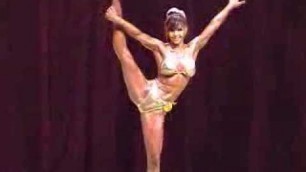 'Cute asian fitness babe: Young Soen Jung'