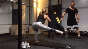 'Female Fitness Motivation - Valentina Vyznikova - personal trainer'