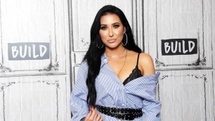 'Watch Jaclyn Hill Explain Why Her Lipstick Line Is Not Expired'