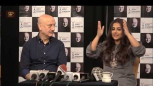 'Vidya Balan Visits Anupam Kher\'s Acting School For Motivate Students'