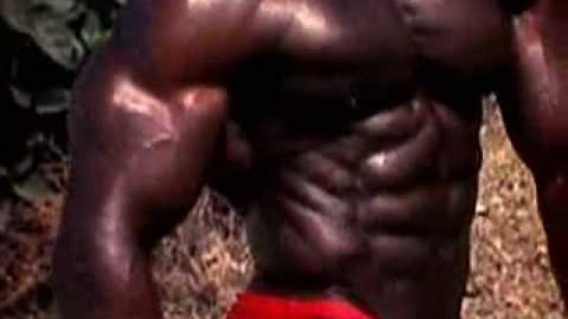 'Robby Robinson muscle mature'