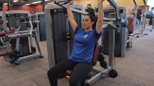 'Gold\'s Gym Workout Tutorials ⎮ Shoulder Press Machine'