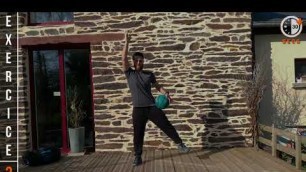 '6 exercices abdos-fessiers avec ballon'