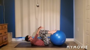 '3 exercices de renforcement des jambes avec ballon - Niveau intermédiaire'