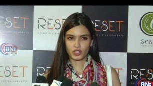 'BOLLYWOOD CELEBS AT LAUNCH OF FITNESS CENTRE RESET BY LUKE COUTINHO 2017'