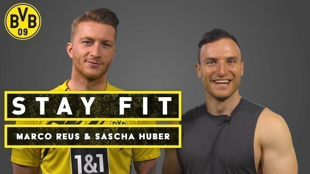 'Stay fit - with Marco Reus & Sascha Huber | 7 Min Sixpack Workout | Episode 14'