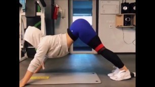 'Female Fitness Motivation - Angelina Tetenova - personal trainer'