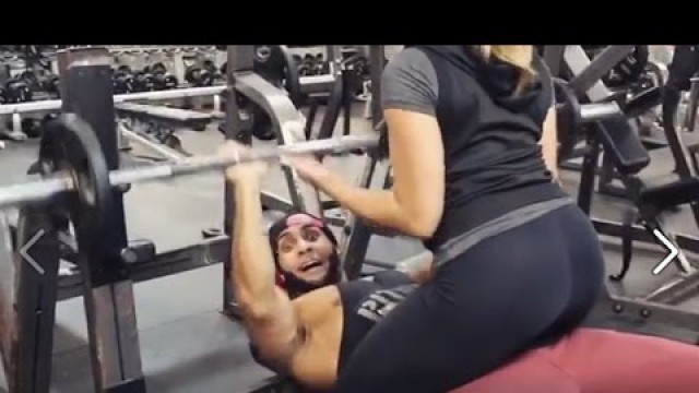 'How it feels getting trained by a female trainer'